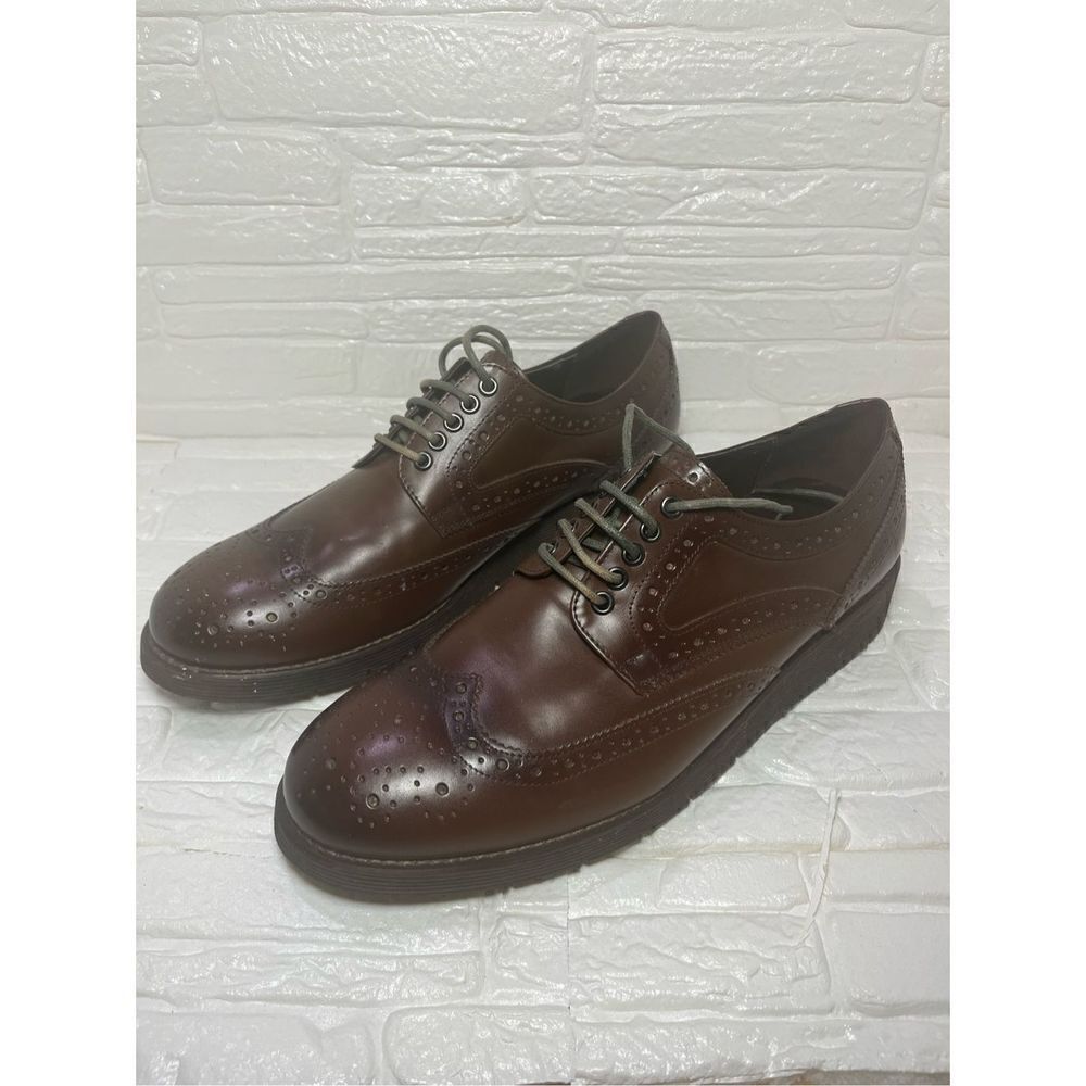 Elegant Brogues shoes for men